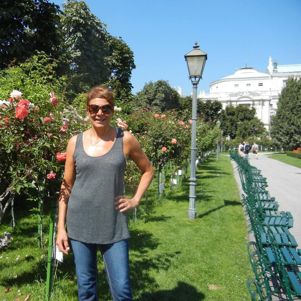 Meet your Posher, Rene